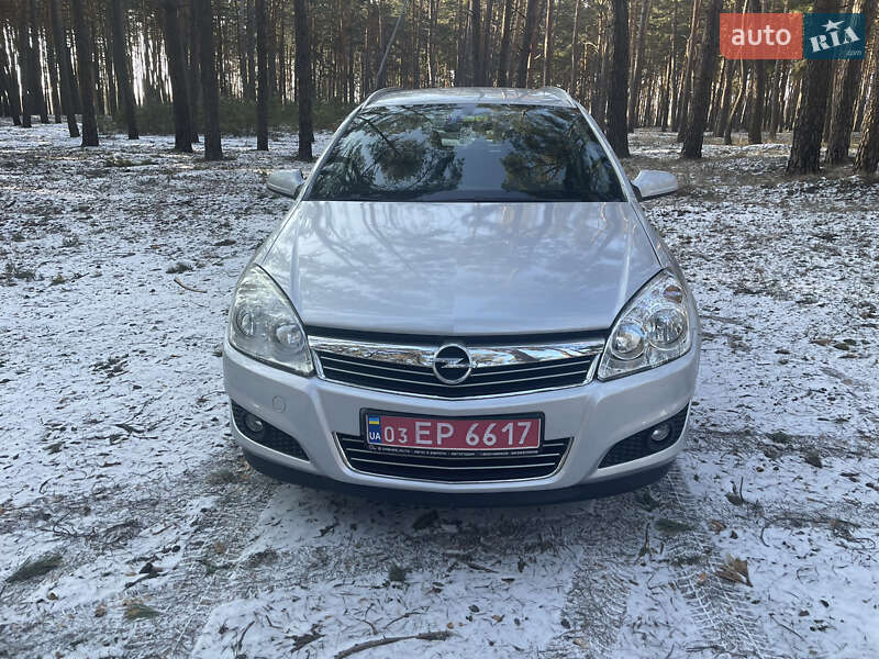 Универсал Opel Astra 2008 в Харькове