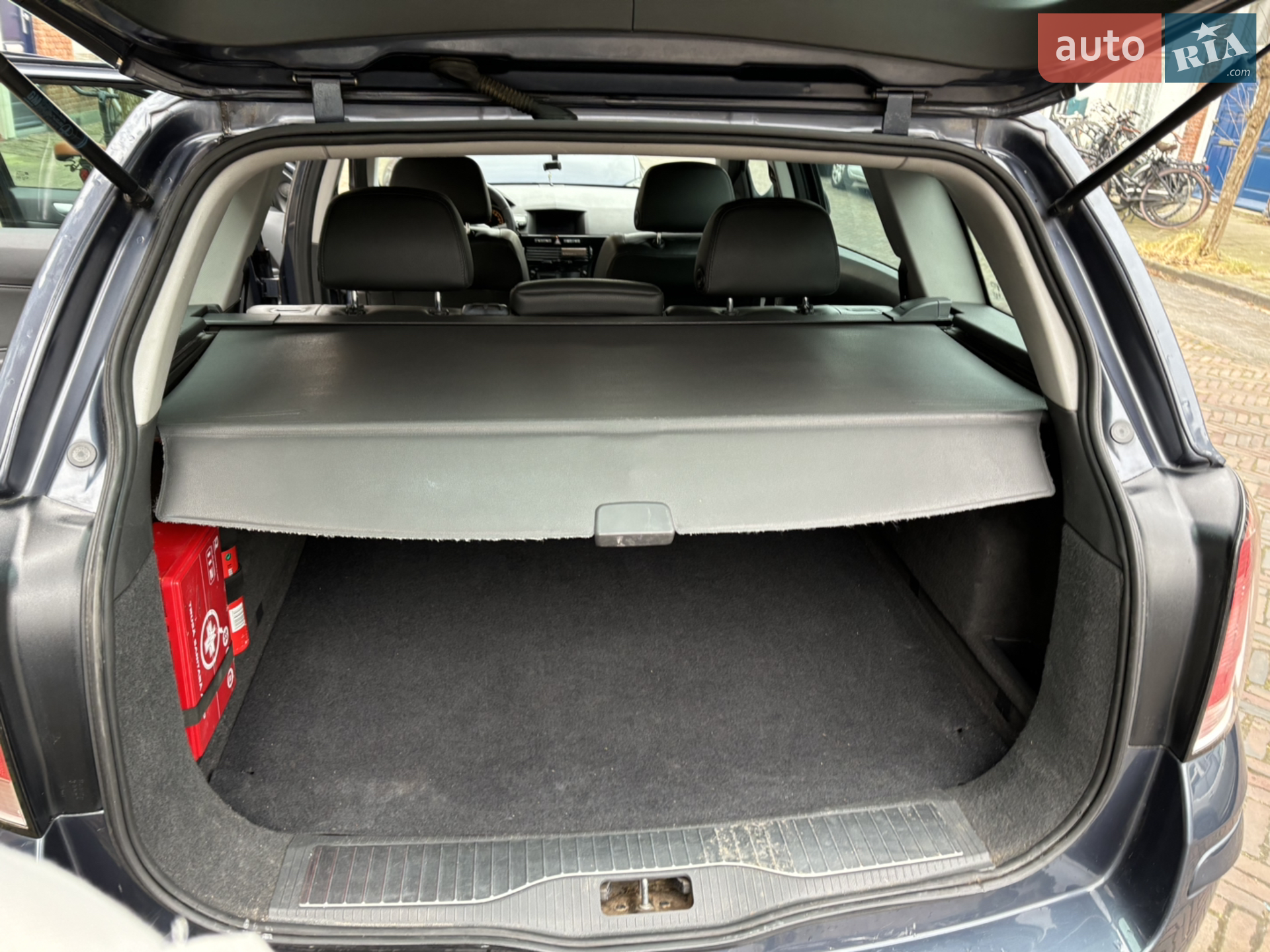 2010 Opel Astra - мініатюра 10
