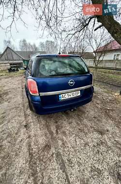 Универсал Opel Astra 2005 в 