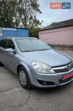 Универсал Opel Astra 2008 в Кропивницком