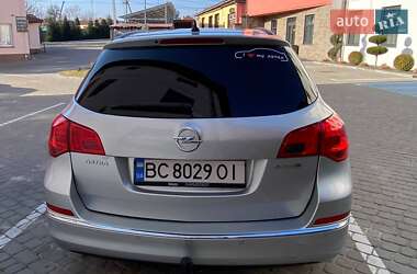 Универсал Opel Astra 2014 в 
