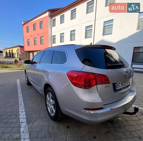 Универсал Opel Astra 2014 в Львове фото 5 Универсал Opel Astra 2014 в Львове