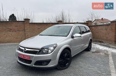 Универсал Opel Astra 2007 в Луцке