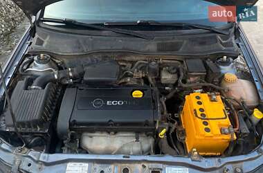 Седан Opel Astra 2008 в 