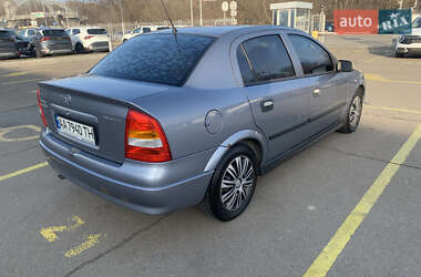 Седан Opel Astra 2007 в Киеве