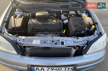 Седан Opel Astra 2007 в Киеве