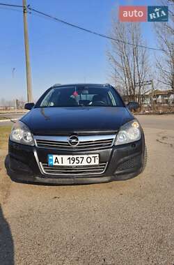 Универсал Opel Astra 2007 в Немишаево