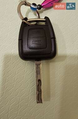 Седан Opel Astra 2009 в 