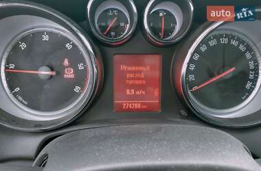 Універсал Opel Astra 2012 в 