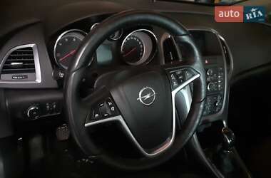 Універсал Opel Astra 2014 в Черкасах