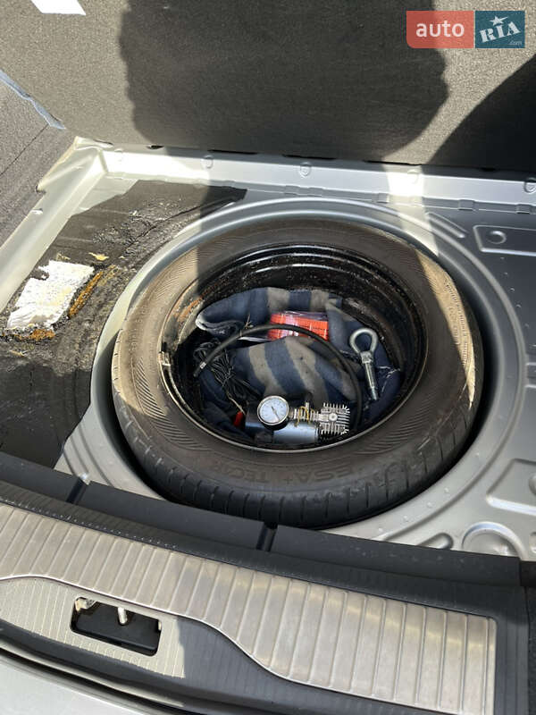 Универсал Opel Astra 2008 в Житомире
