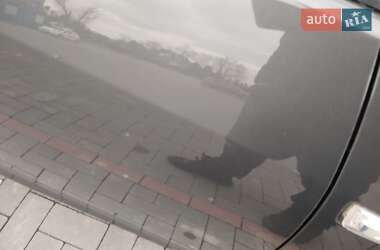 Універсал Opel Astra 2011 в Рівному