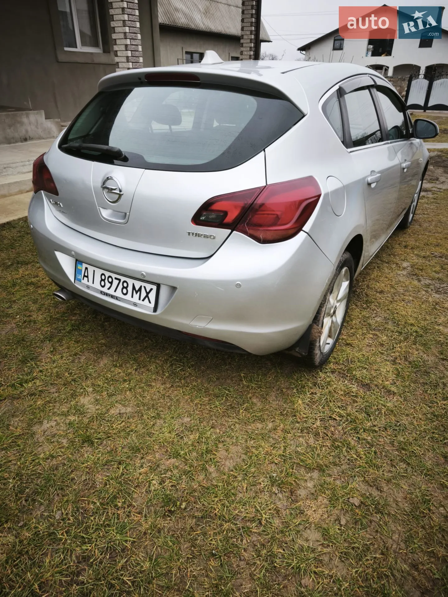 2011 Opel Astra - мініатюра 2