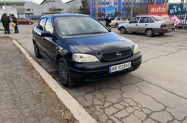 Седан Opel Astra 2007 в Калиновке