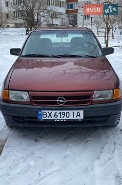 Седан Opel Astra 1993 в Хмельницком