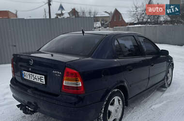 Седан Opel Astra 2000 в Киеве