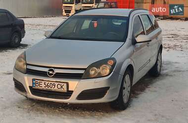 Универсал Opel Astra 2006 в Первомайске