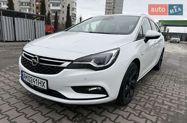 Універсал Opel Astra 2017 в Житомирі