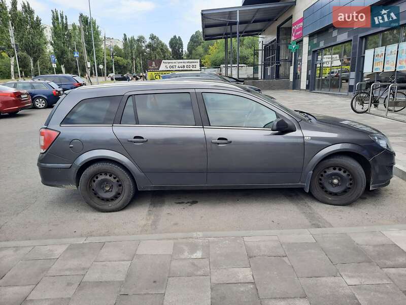 Универсал Opel Astra 2011 в Запорожье фото 5 Универсал Opel Astra 2011 в Запорожье