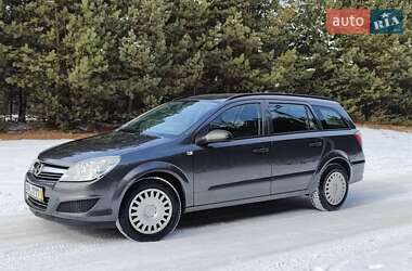 Универсал Opel Astra 2009 в Киеве