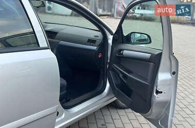 Универсал Opel Astra 2005 в Виннице