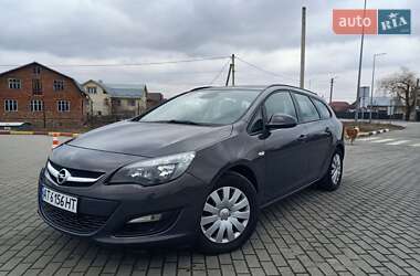 Универсал Opel Astra 2013 в Ивано-Франковске