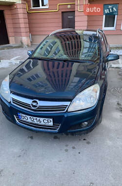 Універсал Opel Astra 2007 в Тернополі