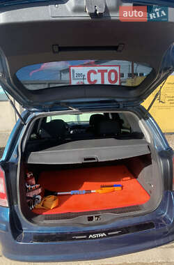 Универсал Opel Astra 2007 в 