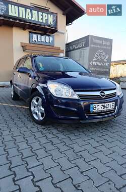 Универсал Opel Astra 2008 в Дрогобыче