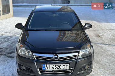 Универсал Opel Astra 2012 в Софиевской Борщаговке