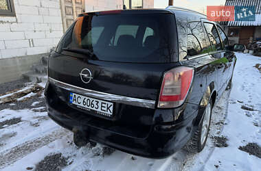 Универсал Opel Astra 2007 в Луцке