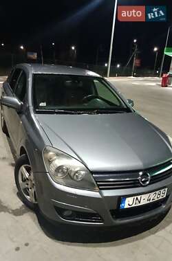 Хэтчбек Opel Astra 2004 в Луцке