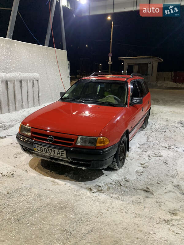 Универсал Opel Astra 1993 в Чернигове