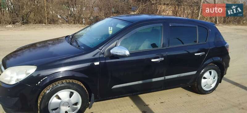 Хетчбек Opel Astra 2008 в Львові