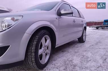 Универсал Opel Astra 2007 в 