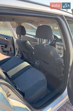 Универсал Opel Astra 2008 в 