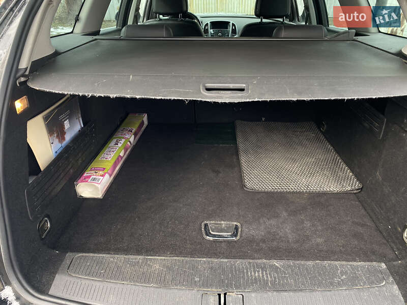 Универсал Opel Astra 2014 в Ивано-Франковске