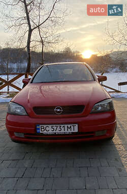 Хэтчбек Opel Astra 1998 в 