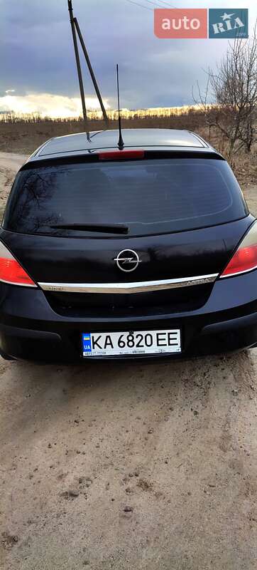 Хэтчбек Opel Astra 2006 в Броварах
