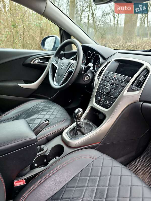 Хетчбек Opel Astra 2010 в Луцьку