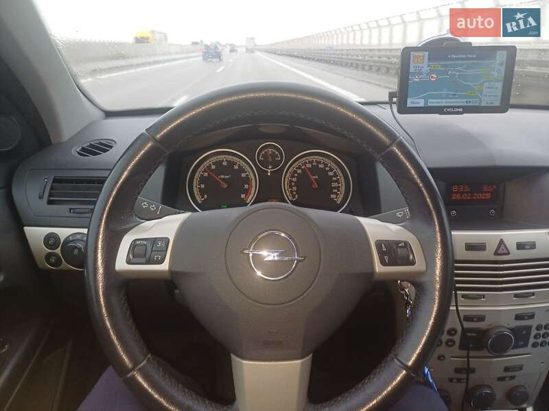 Универсал Opel Astra 2006 в Тернополе