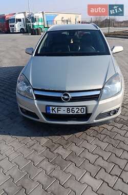 Универсал Opel Astra 2005 в Луцке