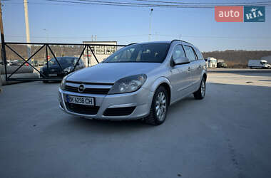 Универсал Opel Astra 2005 в Теребовле