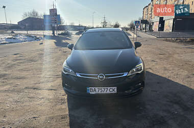 Универсал Opel Astra 2017 в 