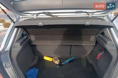 Хэтчбек Opel Astra 2006 в 