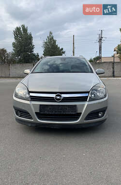 Универсал Opel Astra 2006 в Запорожье