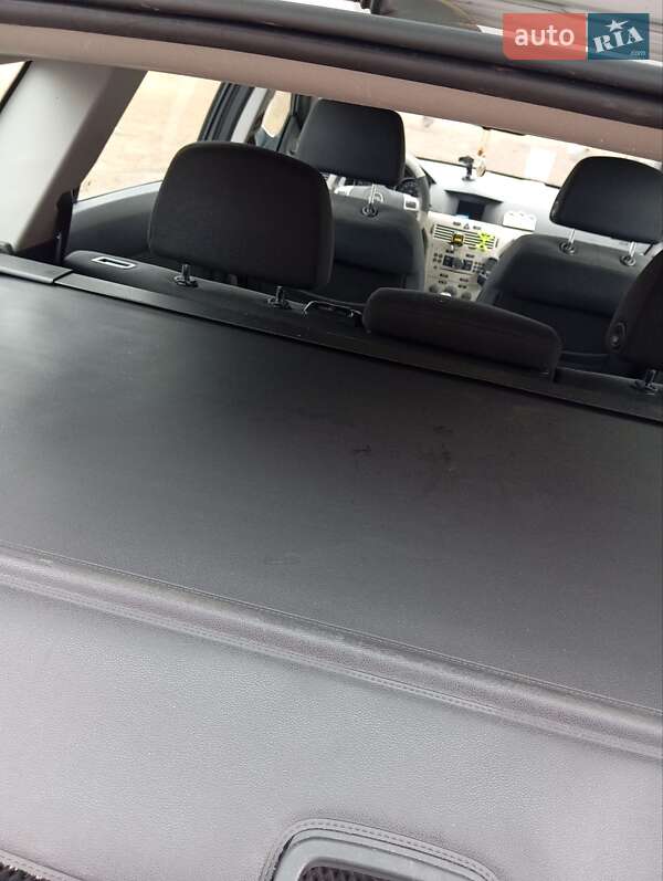 Универсал Opel Astra 2008 в Любешове