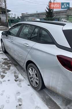 Універсал Opel Astra 2019 в 