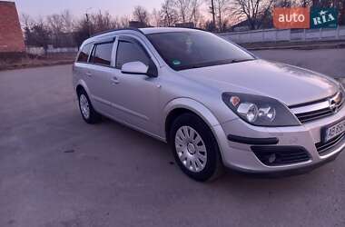 Универсал Opel Astra 2005 в Виннице