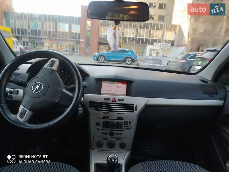 Універсал Opel Astra 2008 в Львові